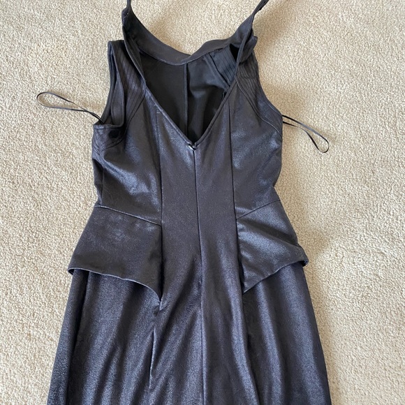 GUESS. High neck dress with peplum detail - Picture 4 of 7